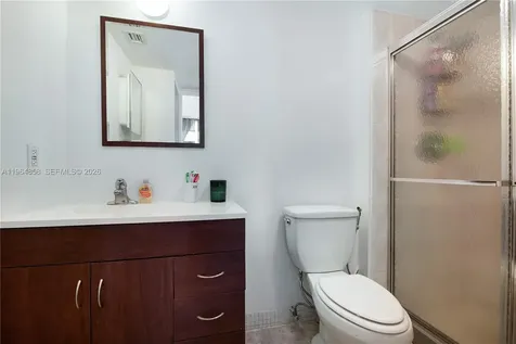 3731 N Country Club Drive Aventura FL 33180