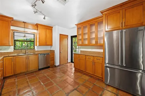 1745 NE 137th Terrace North Miami FL 33181