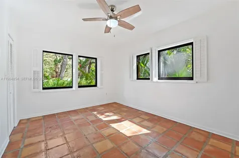 1745 NE 137th Terrace North Miami FL 33181