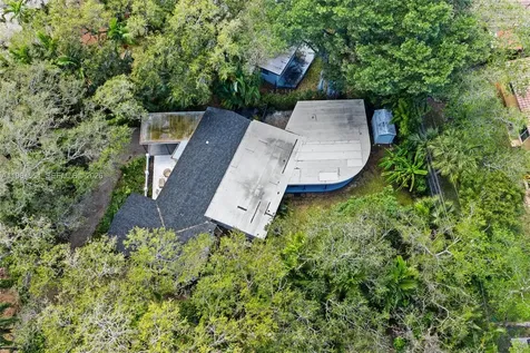 1745 NE 137th Terrace North Miami FL 33181