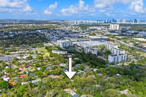 1745 NE 137th Terrace North Miami FL 33181