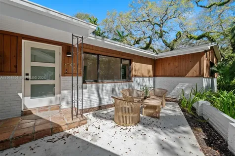 1745 NE 137th Terrace North Miami FL 33181