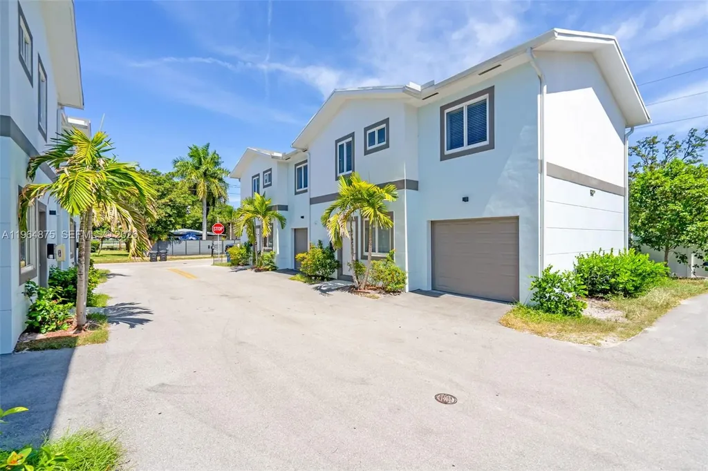 507 NW 8th Avenue #2 Fort Lauderdale FL 33311