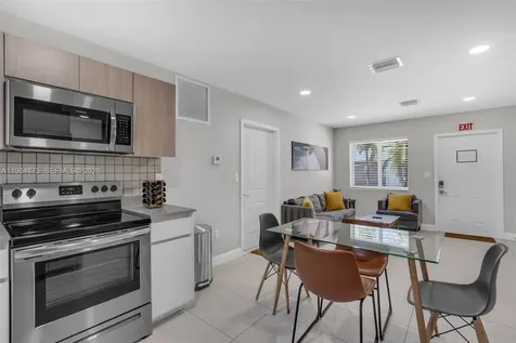 507 NW 8th Avenue #2 Fort Lauderdale FL 33311