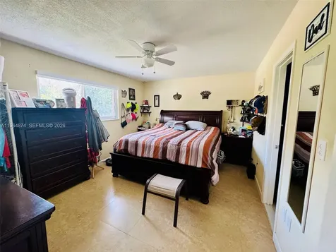 32240 SW 199th Avenue Homestead FL 33030