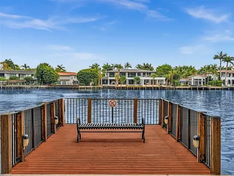 21150 Point Place Aventura FL 33180