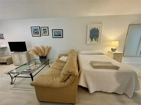 6580 Santona Street Coral Gables FL 33146