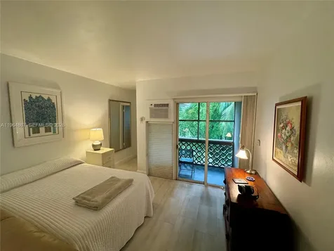 6580 Santona Street Coral Gables FL 33146