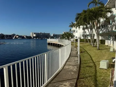 2500 Diana Drive Hallandale Beach FL 33009