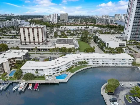 2500 Diana Drive Hallandale Beach FL 33009
