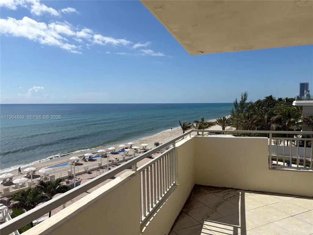 3180 S Ocean Drive Hallandale Beach FL 33009