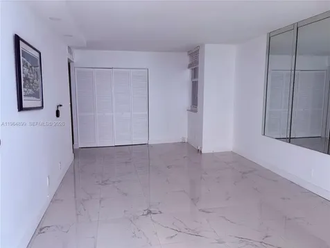 3180 S Ocean Drive Hallandale Beach FL 33009