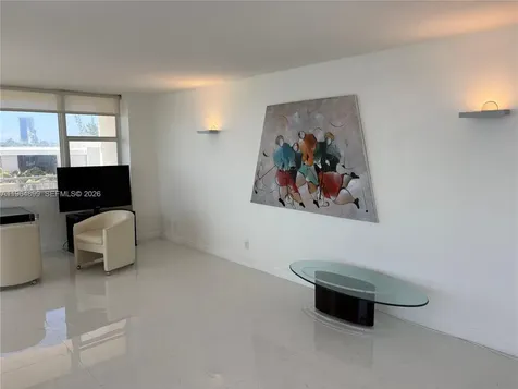 3180 S Ocean Drive Hallandale Beach FL 33009
