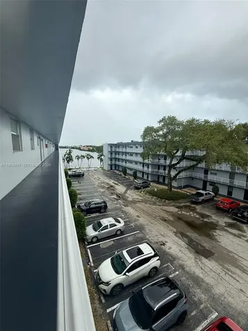 445 NE 195th Street Miami FL 33179