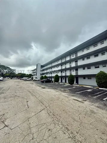 445 NE 195th Street Miami FL 33179