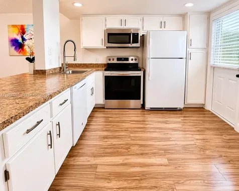 445 NE 195th Street Miami FL 33179