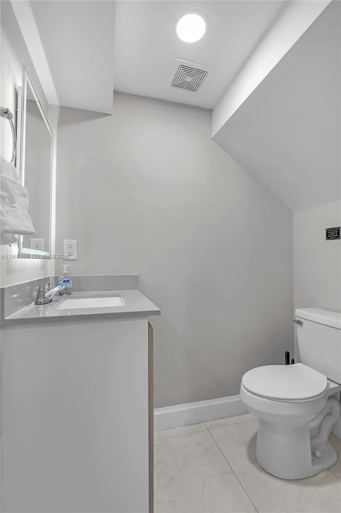 507 NW 8th Avenue #1 Fort Lauderdale FL 33311