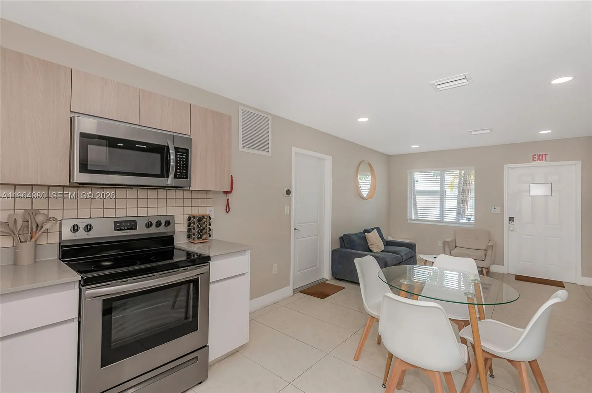 507 NW 8th Avenue #1 Fort Lauderdale FL 33311