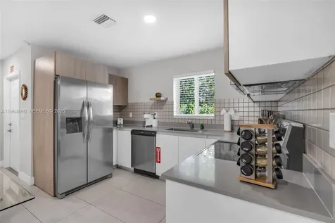 507 NW 8th Avenue #1 Fort Lauderdale FL 33311