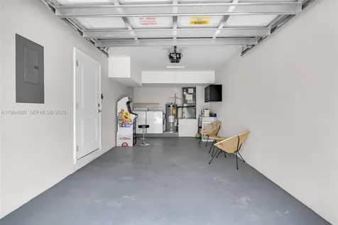 507 NW 8th Avenue #1 Fort Lauderdale FL 33311