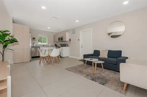 507 NW 8th Avenue #1 Fort Lauderdale FL 33311