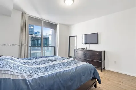 244 Biscayne Boulevard Miami FL 33132