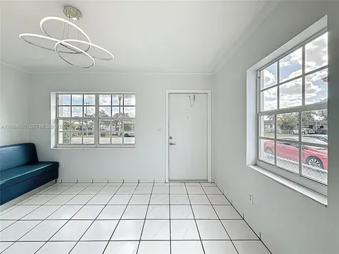 6819 SW 25th Street Miami FL 33155