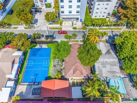 1342 NW 1st Street Miami FL 33125