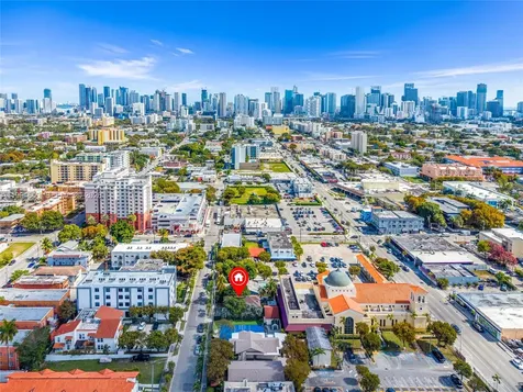 1342 NW 1st Street Miami FL 33125