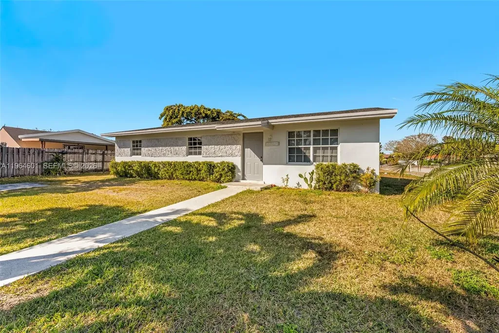 15231 SW 302nd Street Homestead FL 33033