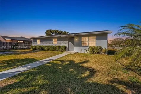 15231 SW 302nd Street Homestead FL 33033