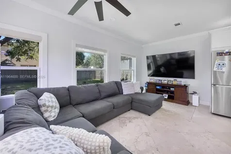 1602 SE 20th Road Homestead FL 33035