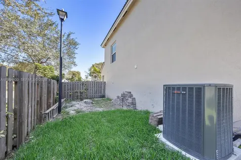 1602 SE 20th Road Homestead FL 33035