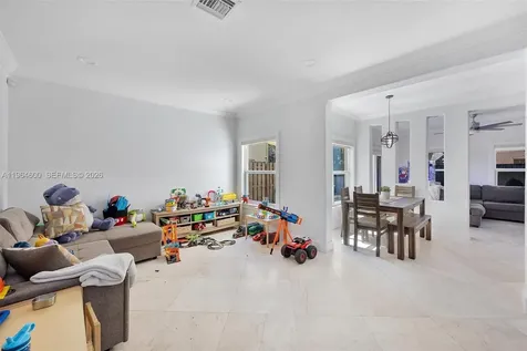 1602 SE 20th Road Homestead FL 33035