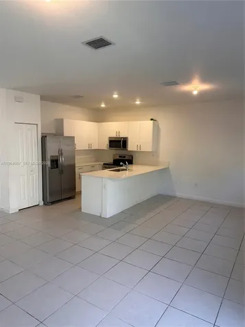 623 SE 13th Street Circle Homestead FL 33034
