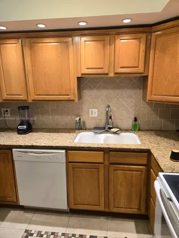 4156 Inverrary Drive Lauderhill FL 33319