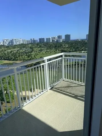 Aventura FL 33180