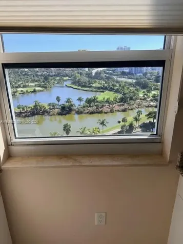 Aventura FL 33180