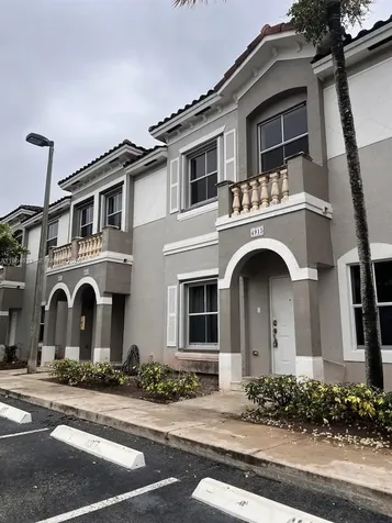 4915 SW 140th Terrace Miramar FL 33027
