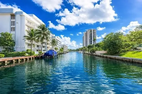 1650 NE 115th Street Miami FL 33181