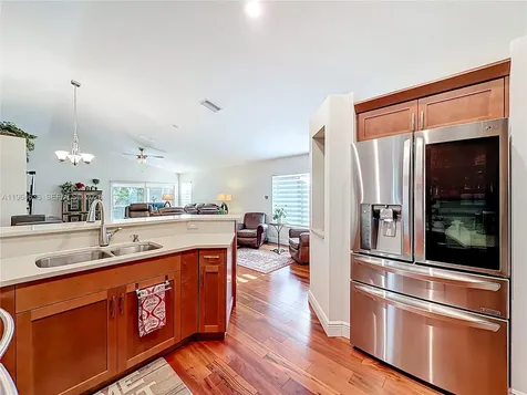 1536 Presidio Drive Weston FL 33327