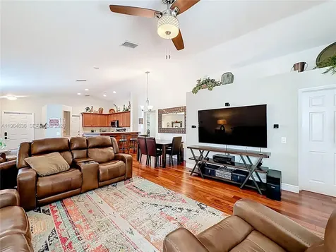 1536 Presidio Drive Weston FL 33327