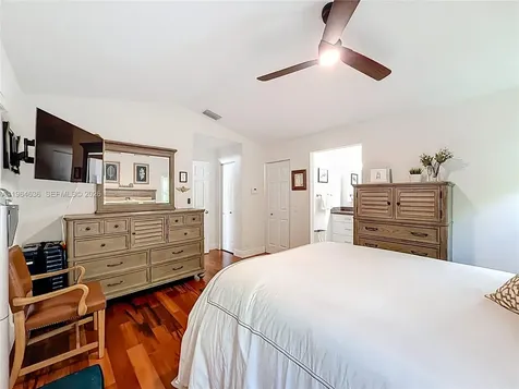 1536 Presidio Drive Weston FL 33327