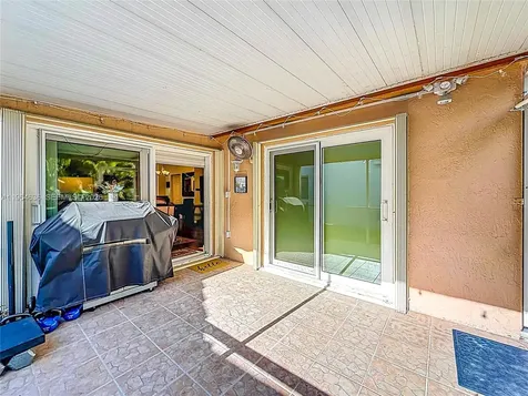 1536 Presidio Drive Weston FL 33327