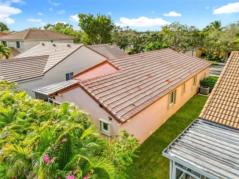 1536 Presidio Drive Weston FL 33327