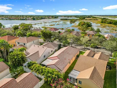 1536 Presidio Drive Weston FL 33327
