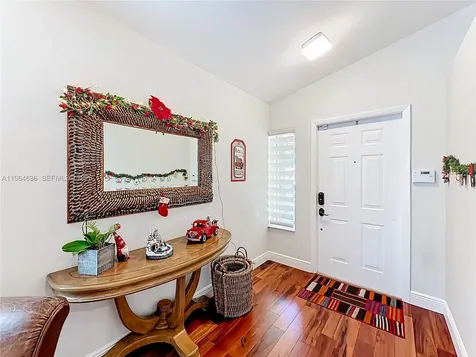 1536 Presidio Drive Weston FL 33327