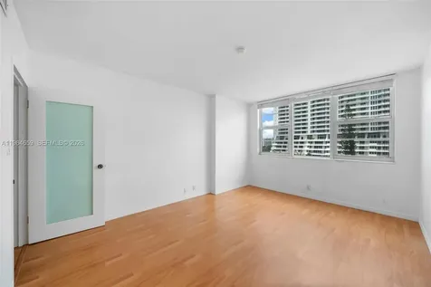 3301 NE 5th Avenue Miami FL 33137