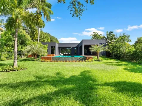 871 NE 83rd Street Miami FL 33138