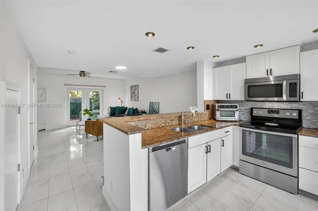 1953 NE 15th Avenue Fort Lauderdale FL 33305